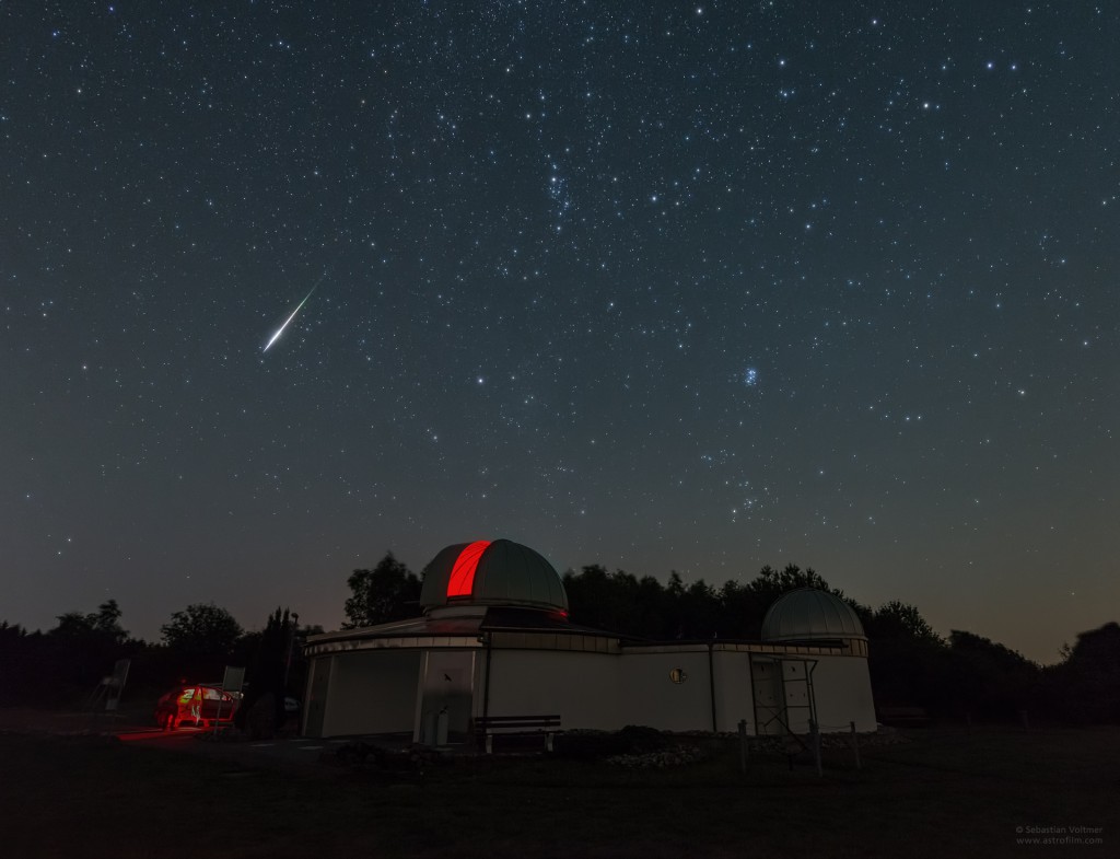 Bright Perseid meteor above the Peterberg Observatory